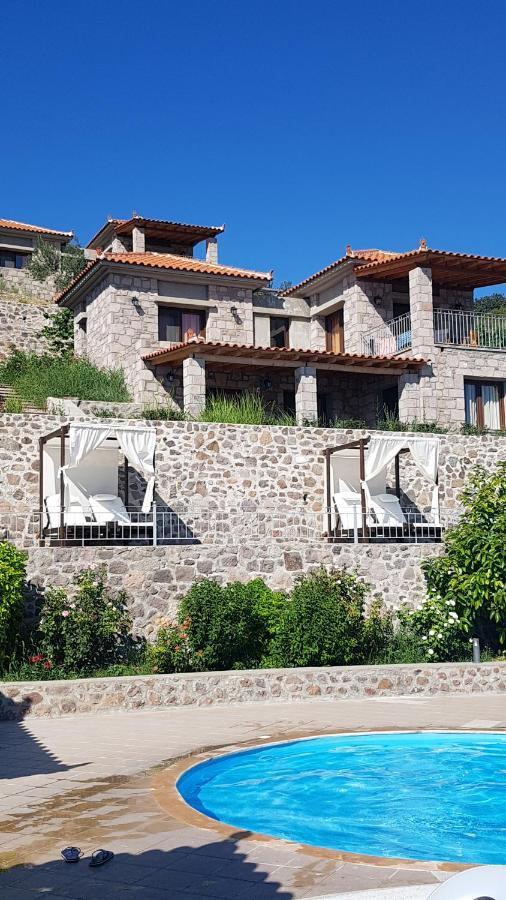 מית'ימנה Villa Molivos Castle מראה חיצוני תמונה