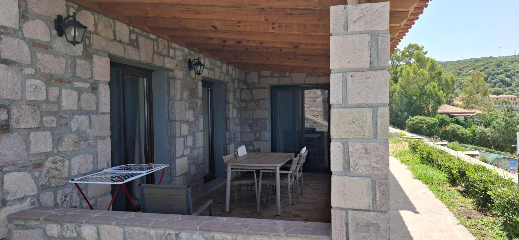 מית'ימנה Villa Molivos Castle מראה חיצוני תמונה