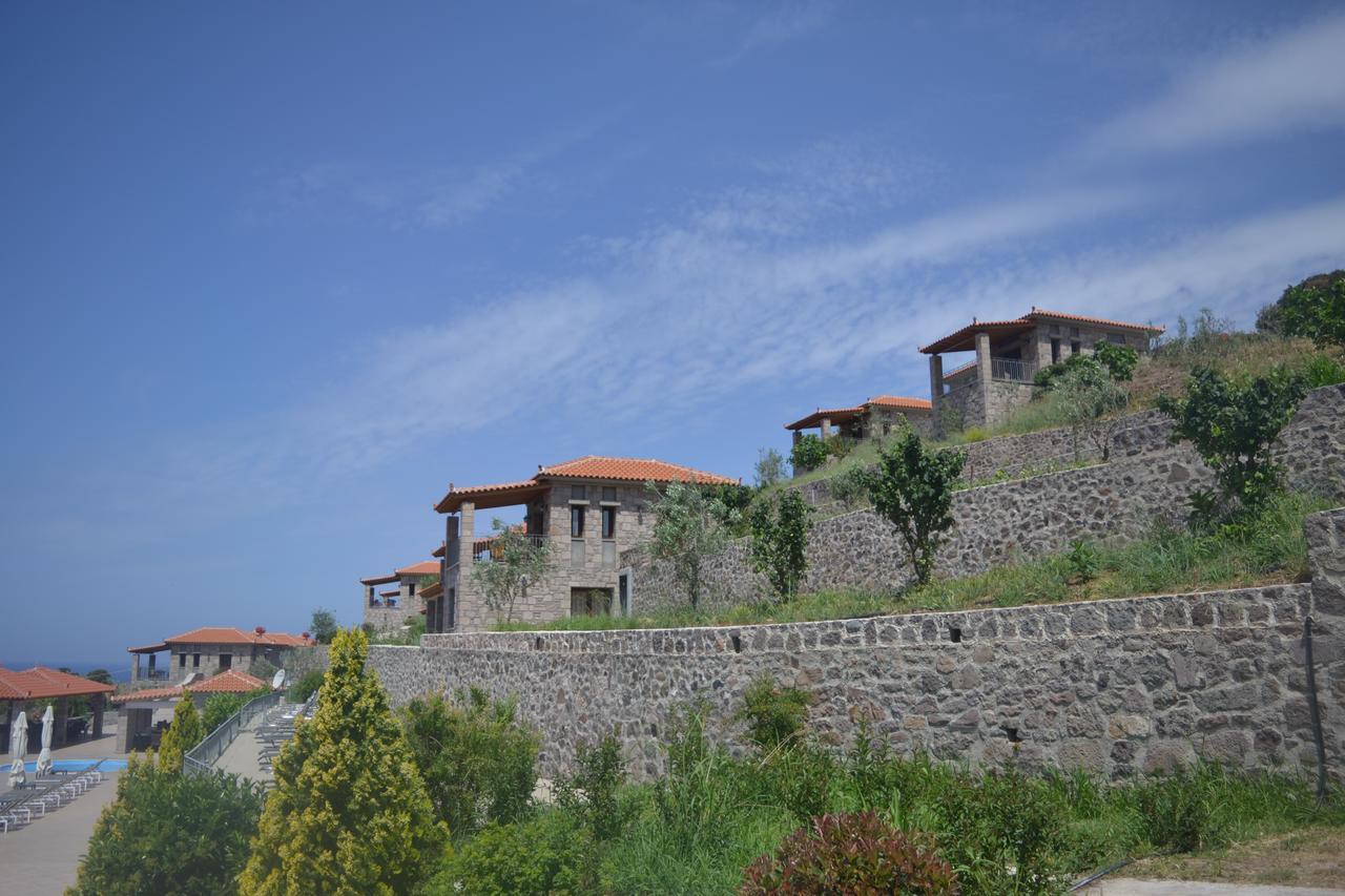 מית'ימנה Villa Molivos Castle מראה חיצוני תמונה